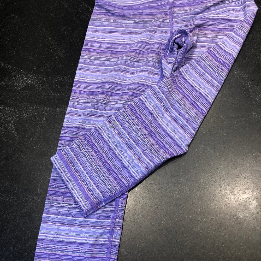 ivivva crop purple leggings SIZE 10💜